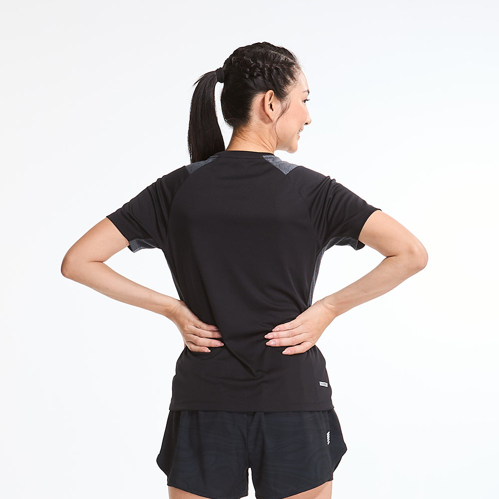 Hiệu suất Bộ sưu tập đi bộ động: Tee tay áo ngắn