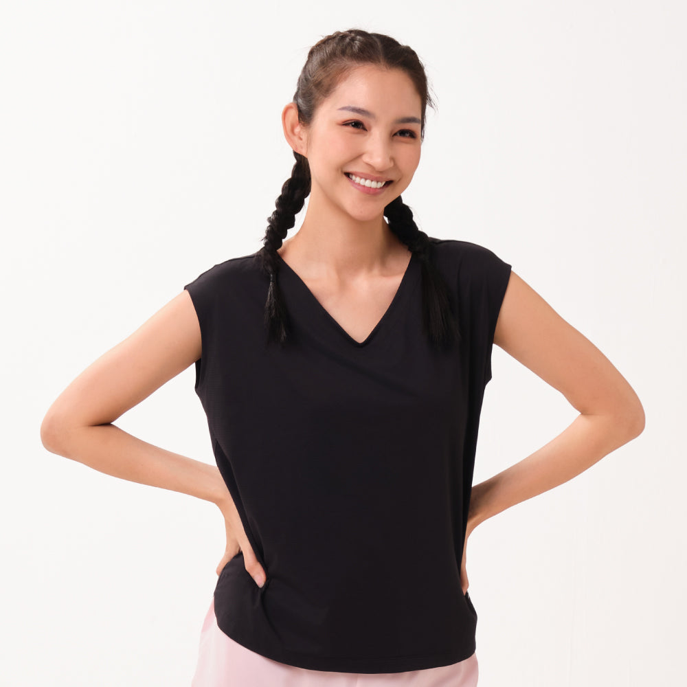 Walking: Performance Short Sleeve Tee